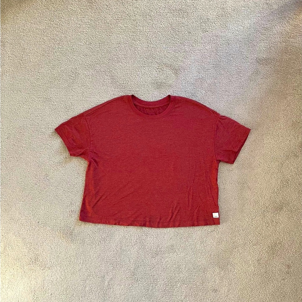 Vuori T shirts women size XS